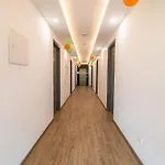 Fabhotel Kingston House