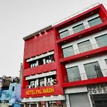 Collection O Hotel Pal Avadh