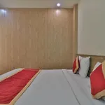 Hotel Aarya