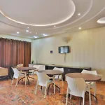 Hotel Aarya