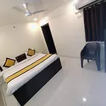 Richa Grand In