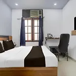Super Hotel O Gomti Nagar Near Amity Formerly Hotel Green Apple