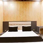Hotel O Yashraj Devraj Marrige Lawan