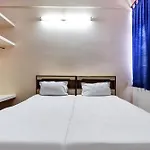 Super Collection O Vikas Nagar Post Office Formerly Metro Club And Guest House