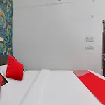 Hotel O Apm Inn