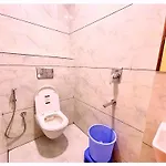 Hotel Premium S S- Inn Near Chaudhary Charan Singh International Airport - A Premium Hotel