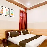 Super Collection O Queen\'S Palace
