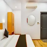 Super Townhouse Sector 19 Indiranagar Near Fun Republic Mall