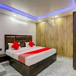 Hotel O Love Inn