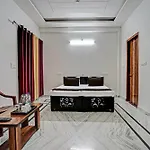 Hotel O Rudra Palace