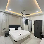 Hotel Ss Royal