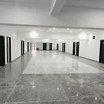 Luxury Room Near Iim College