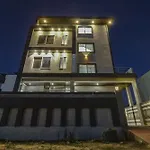 Super Townhouse Ekana Inn