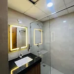 Moonpathstays