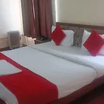Hotel Simla Palace