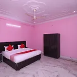 Oyo 29540 Gaurav Guest House