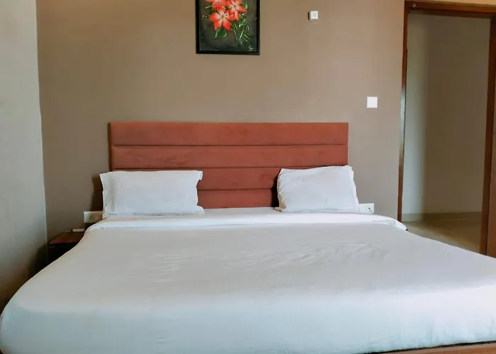 Hotel Wonder - Free Pick Up