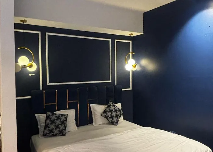 Studio Apartment By Stayease
