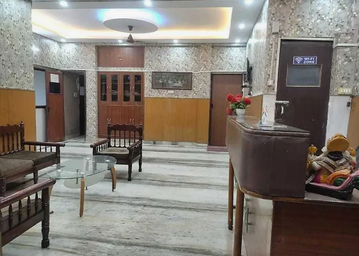 Hotel O Relax Home Stay