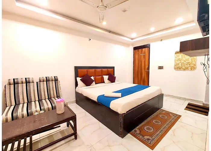 Hotel Luxuary Kabir - Palace - Near Railway Station And Shiv Temple - A Luxuary Hotel In Lucknow