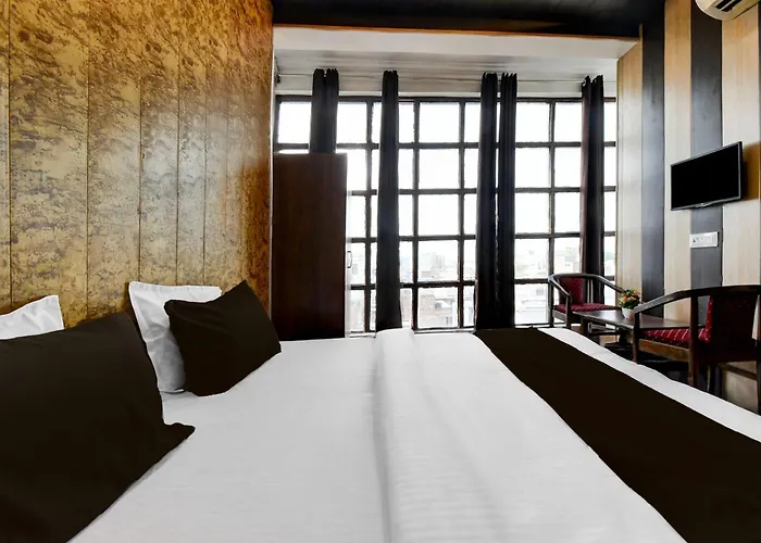 Hotel O Triveni
