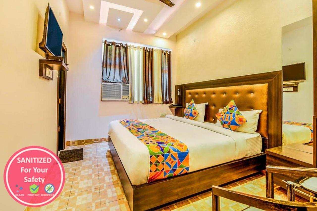 Goroomgo Rajput Charbagh Hotel 3*