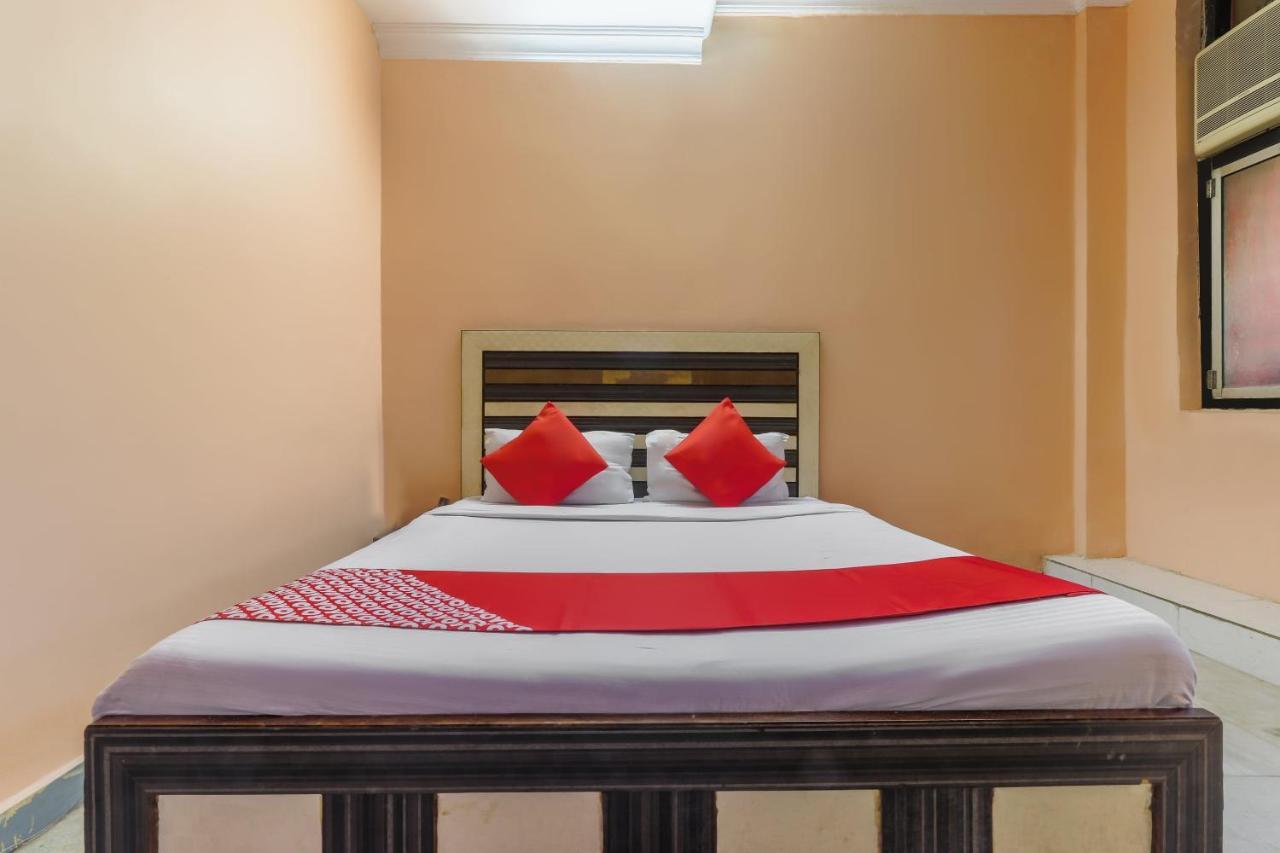 Oyo 49718 Basant Hotel
