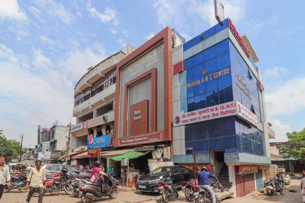 Oyo 49718 Basant 3* Lucknow