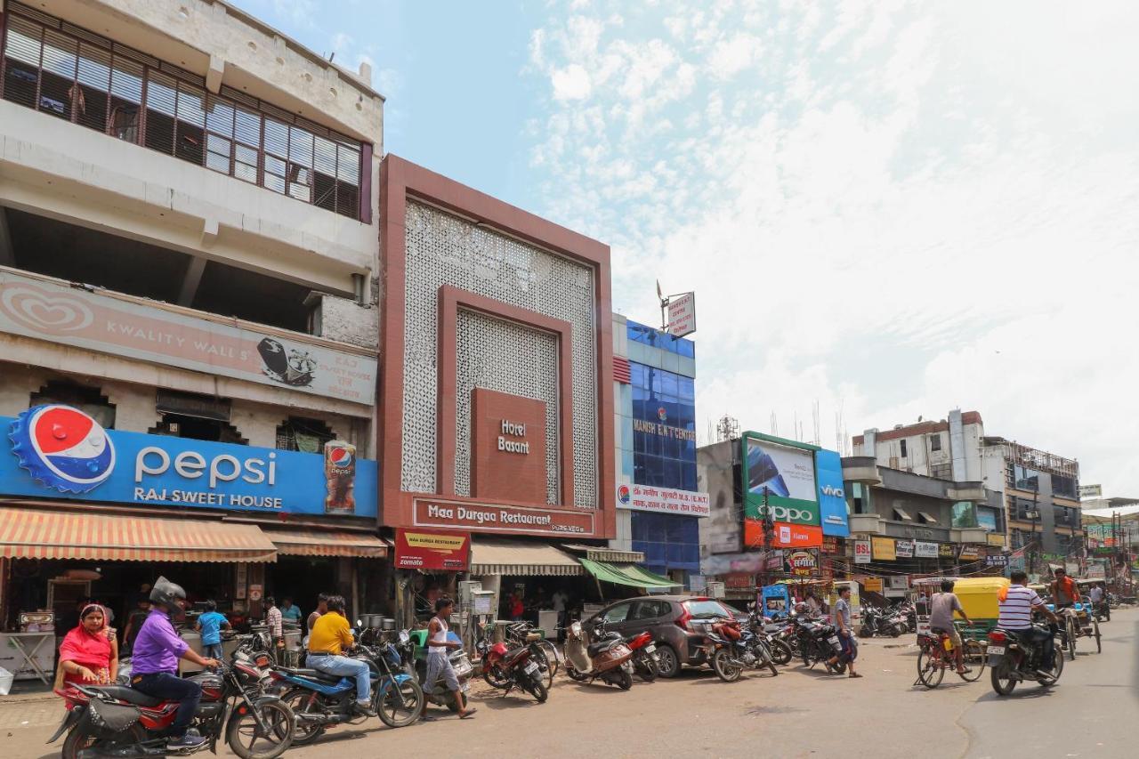 Oyo 49718 Basant 3* Lucknow