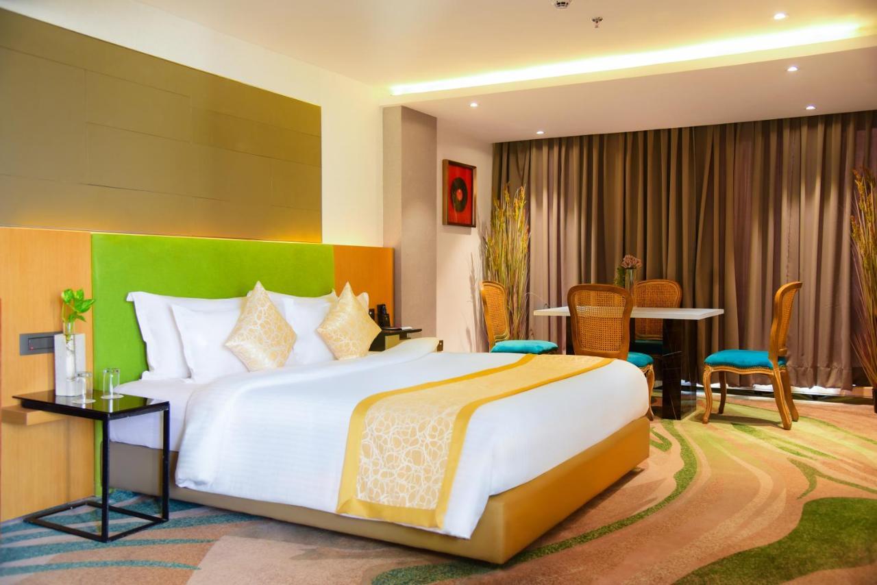 The Regnant 4* Lucknow