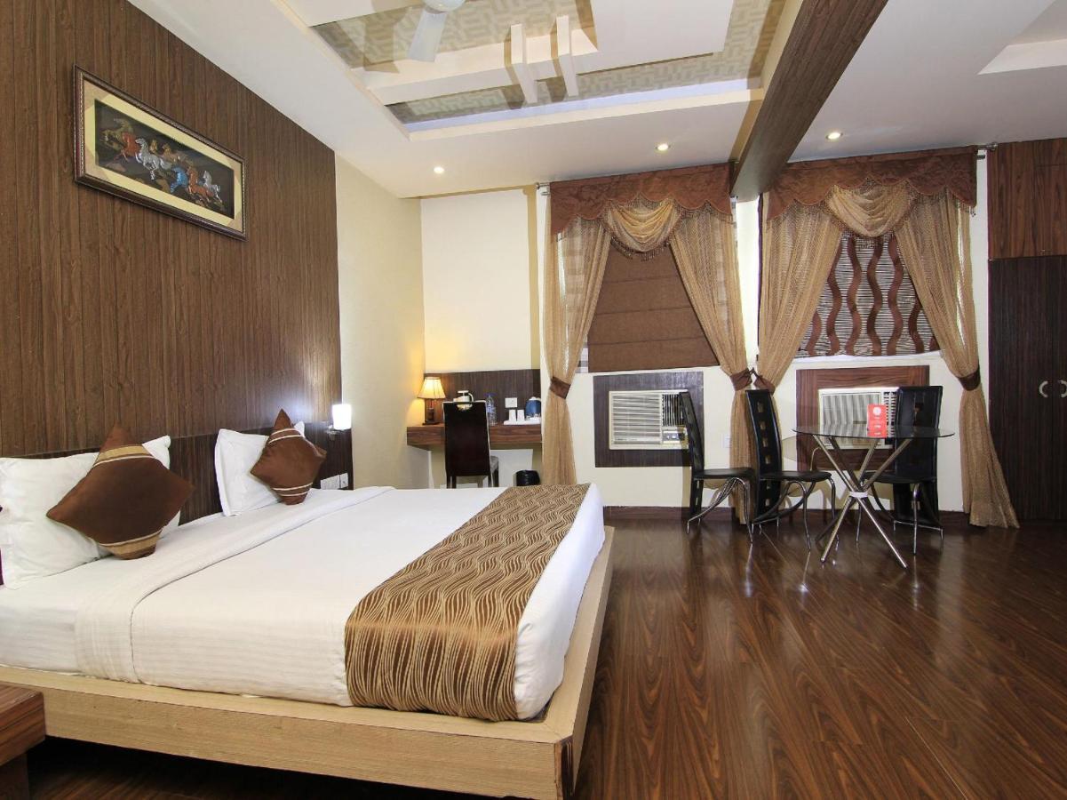 Deluxe 3* Lucknow