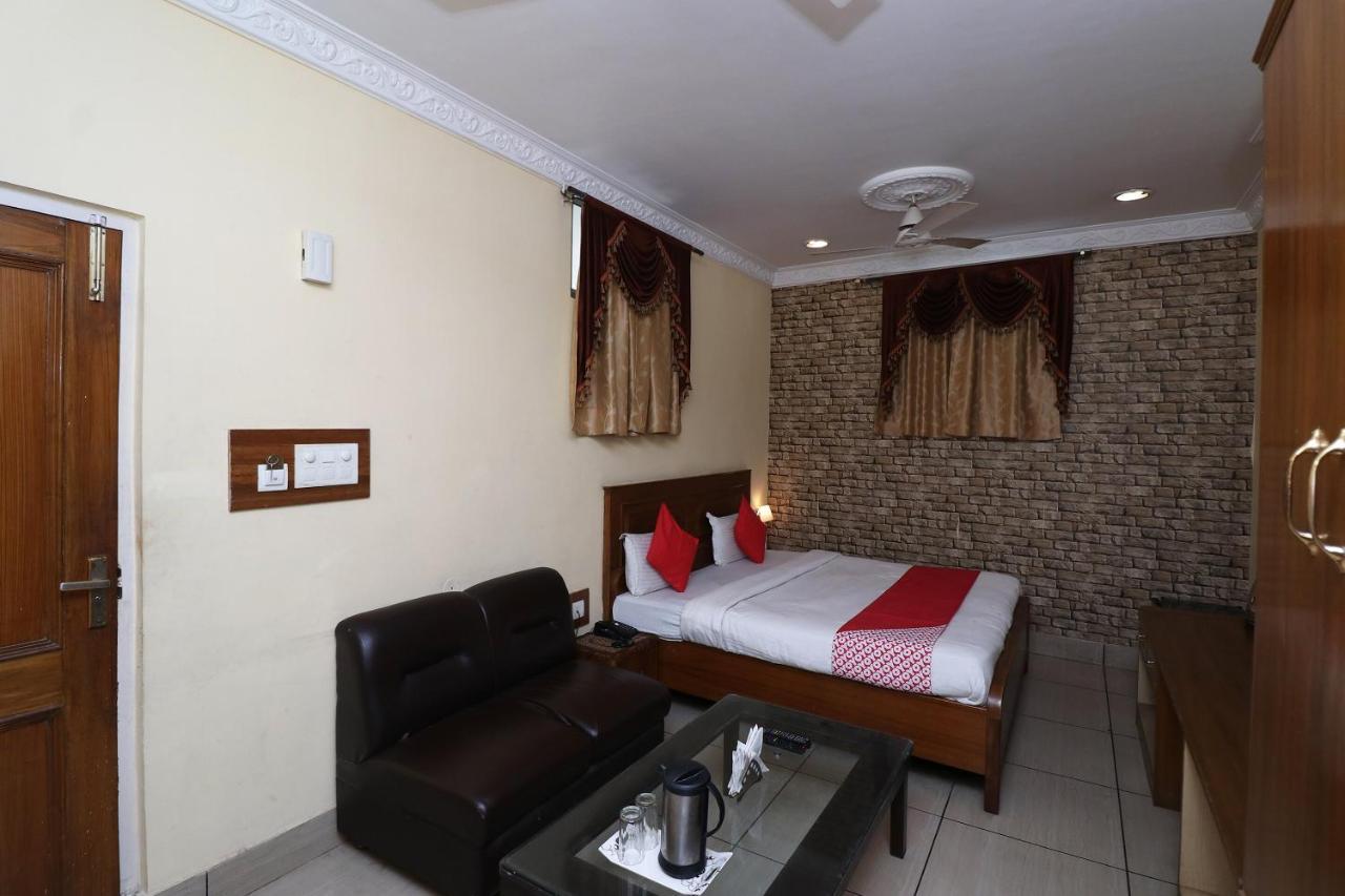 Hotel Collection O 30858 Sp 3*