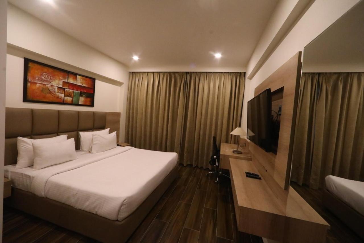 Comfort Elite Lucknow