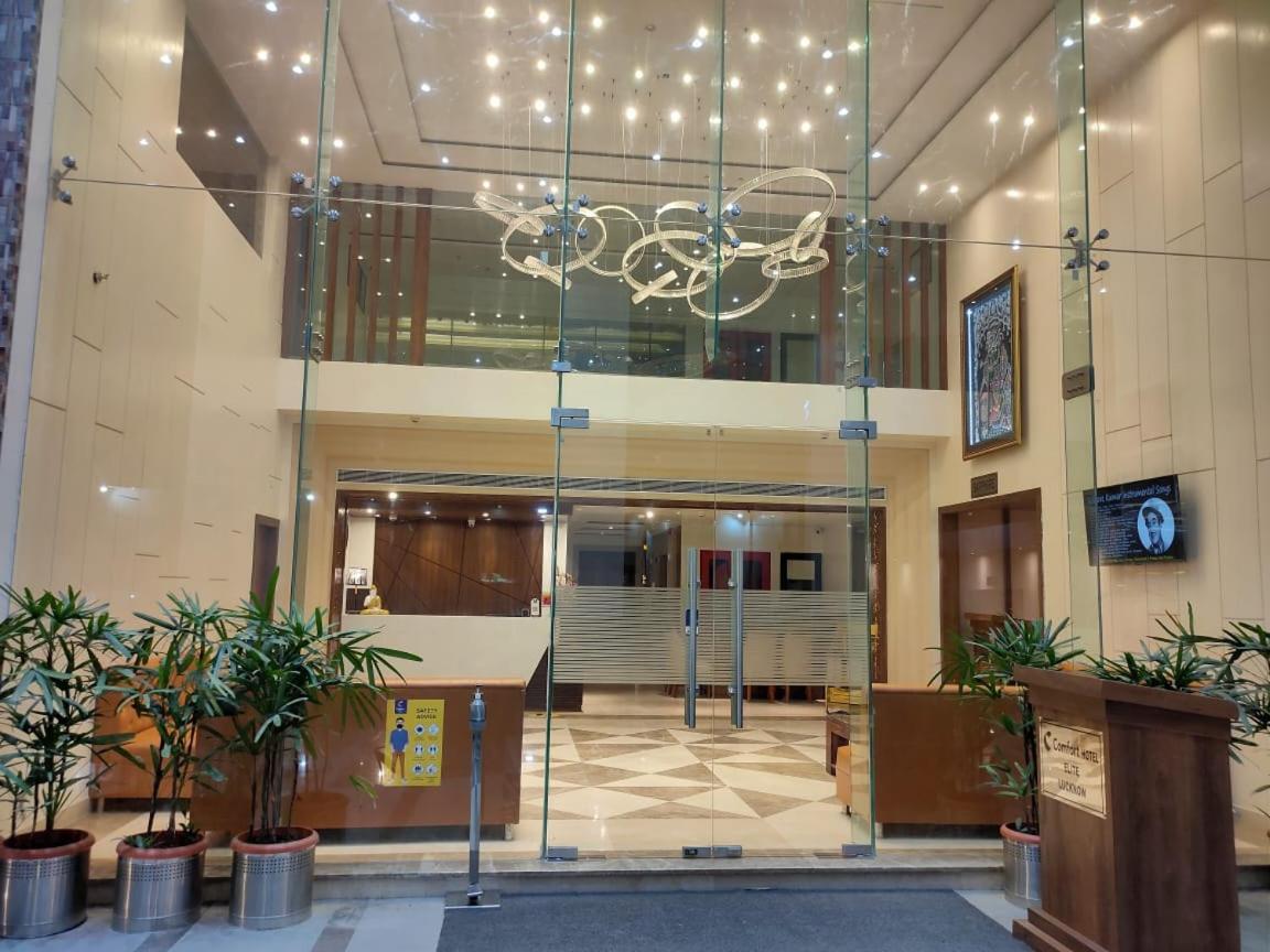 Hotel Comfort Elite Lucknow