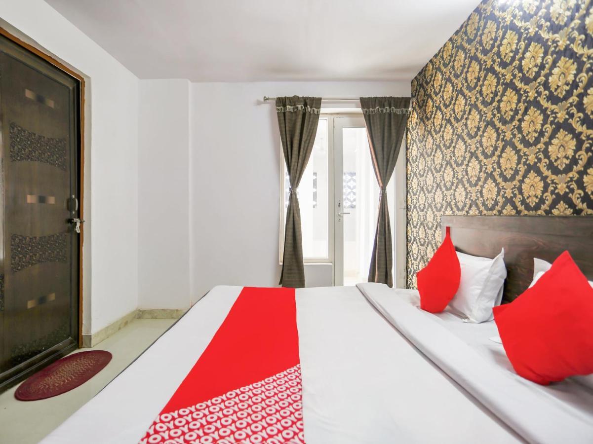Hotel Flagship 79361 Bandhan Lawns And Banquet