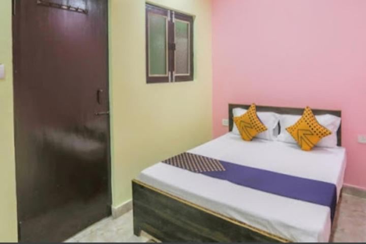 Hotel Shri Hotel Lucknow