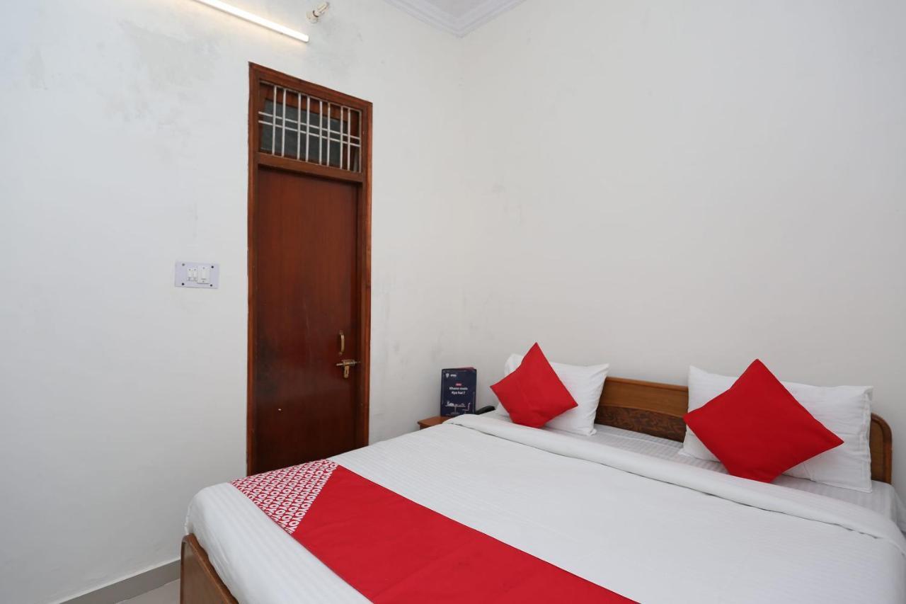 Oyo 19171 Loknath Hotel