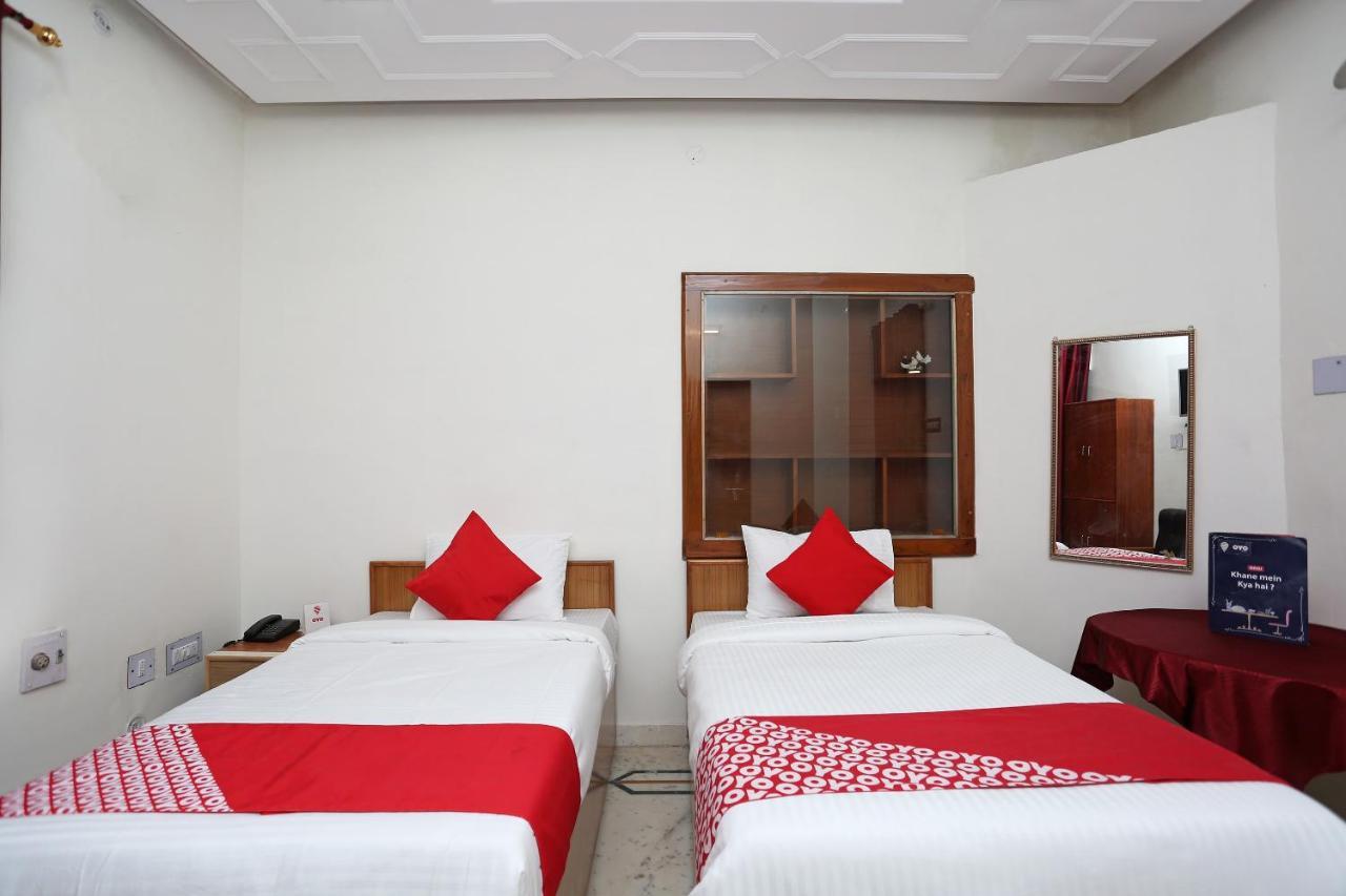 Oyo 19171 Loknath Hotel 3*