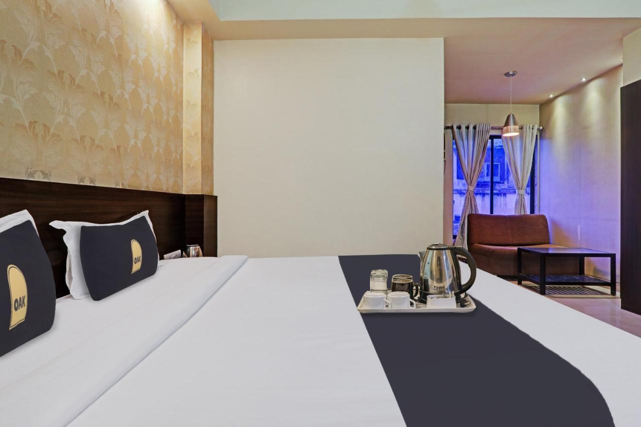 Townhouse Oak Shelter Hotel 4*