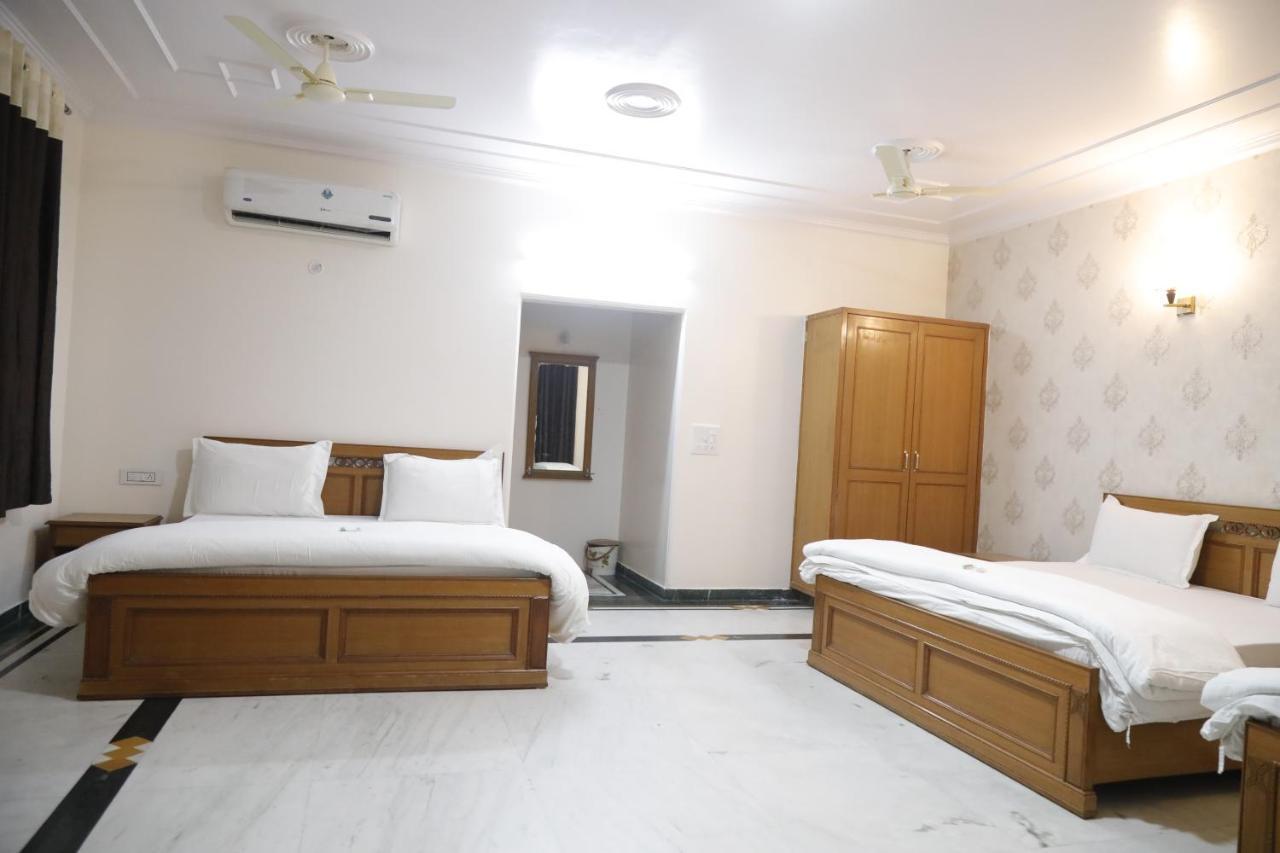 Shakuntala Palace 4*