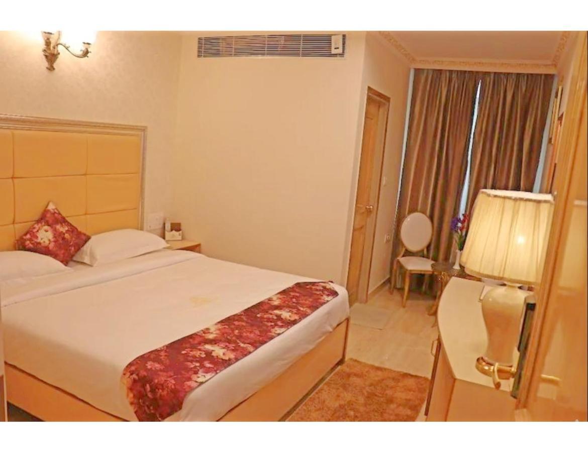 Homestay Galaxy Grand, Lucknow