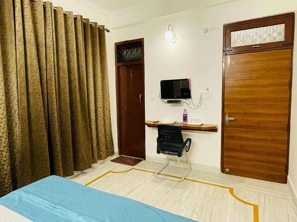 Hotel Dileep42 3*