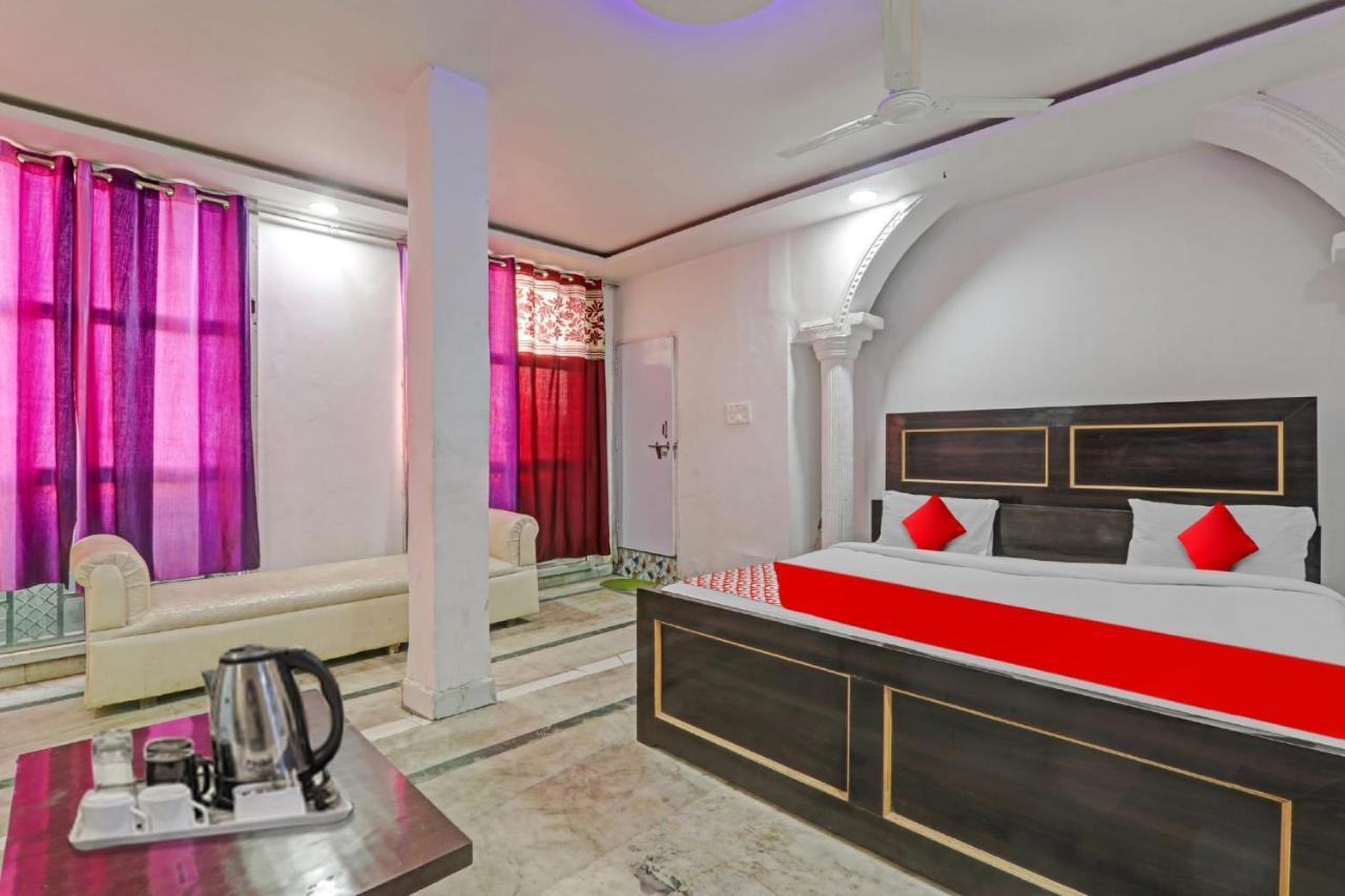 Hotel Flagship Rajpal 3*
