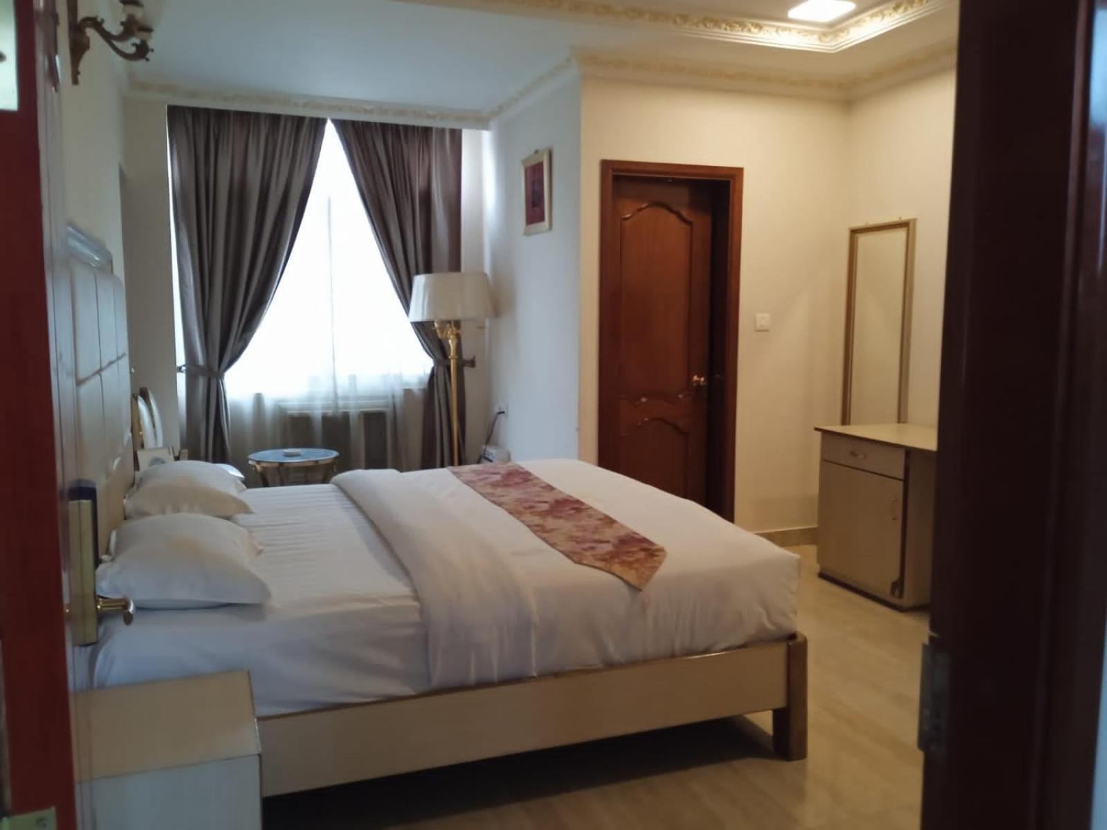 Hotel Galaxy Grand 4*