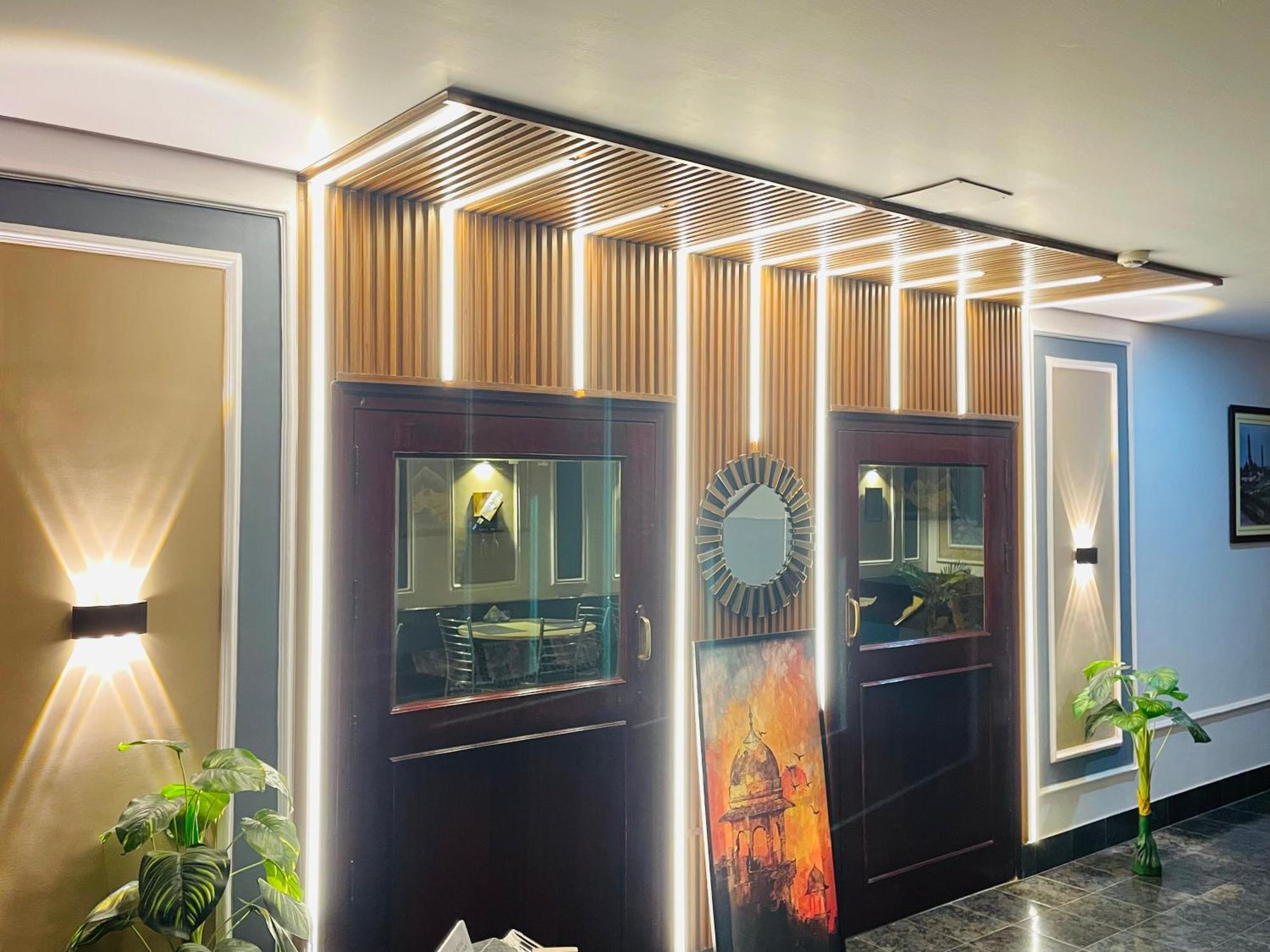 Hotel The Royal Presidency