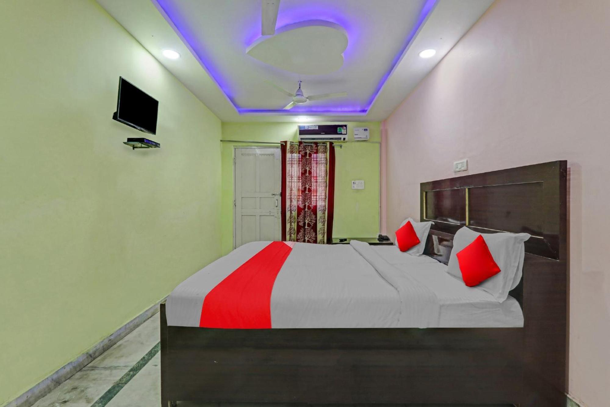 Flagship Rajpal 3*