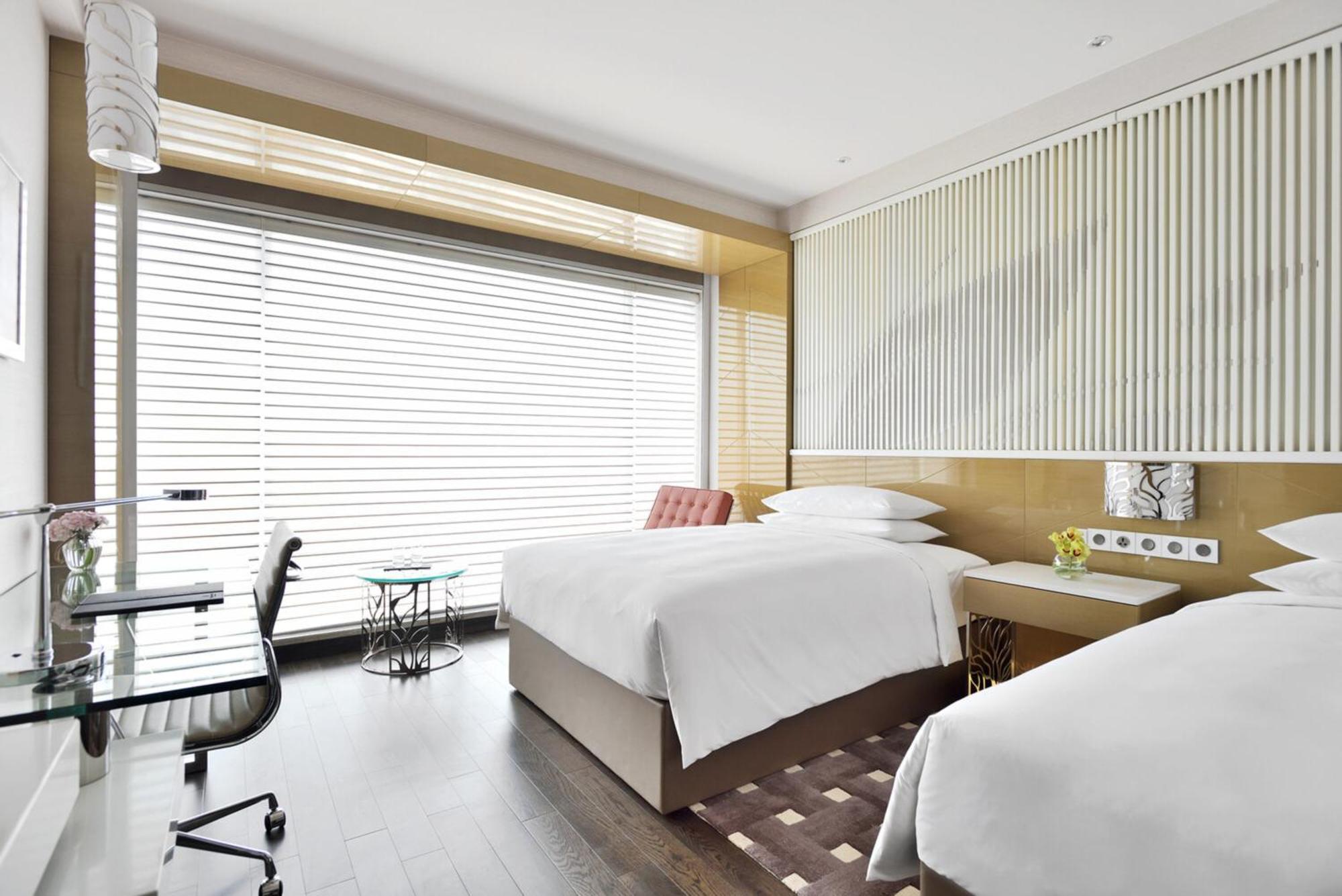 Renaissance Hotel, Gomti Nagar Hotel Lucknow