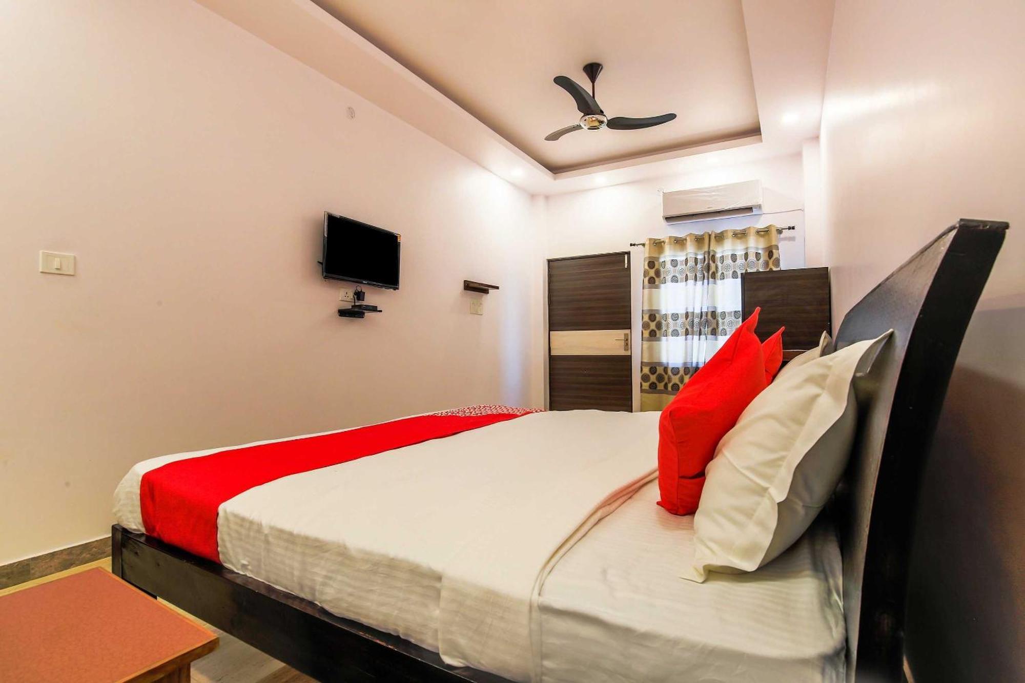 Hotel Sunrise Lucknow