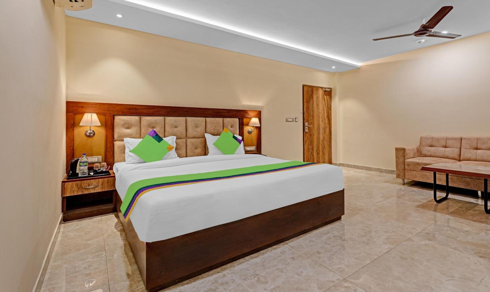 Hotel Treebo Heaven Grand 3*