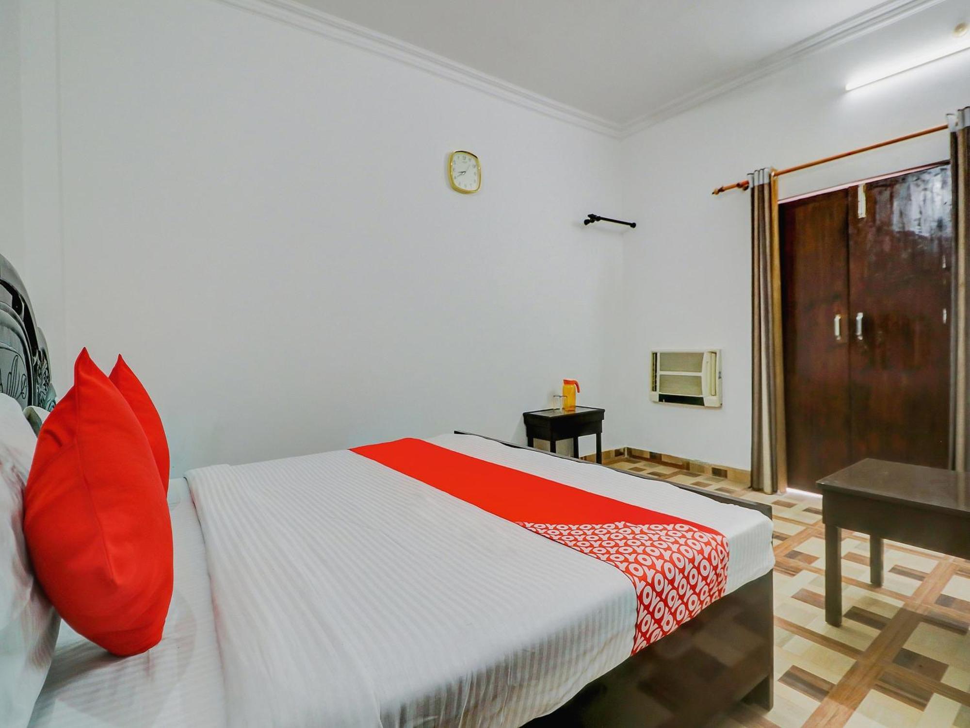 Oyo Shanti Kuti Near Gomti Riverfront Park 3* Lucknow